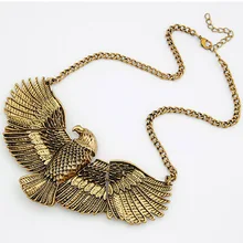 European and American high-end Air Eagle Eagle Wings retro Necklace Necklace sweater accessories chain Z3176 personality