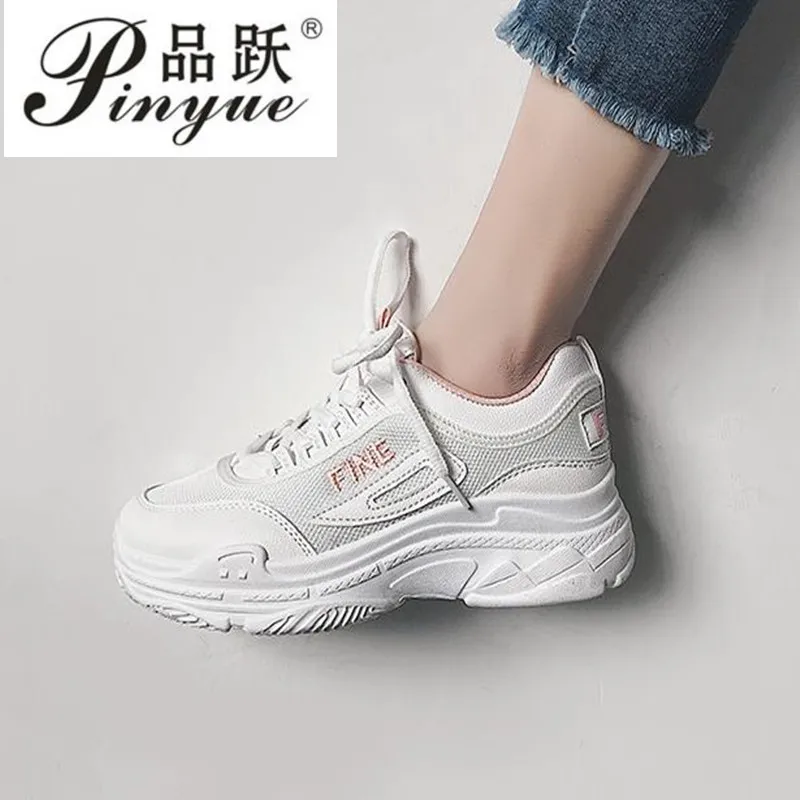 

2018 Women's Vulcanize Shoes Lady Casual White Shoes Women Sneaker Black Leisure Thick Soled Shoes Flats Cross-tied Lace Up Soft