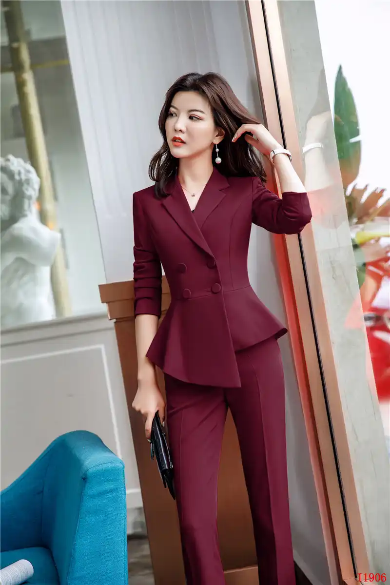 Самые красивые брючные костюмы - 98 фото