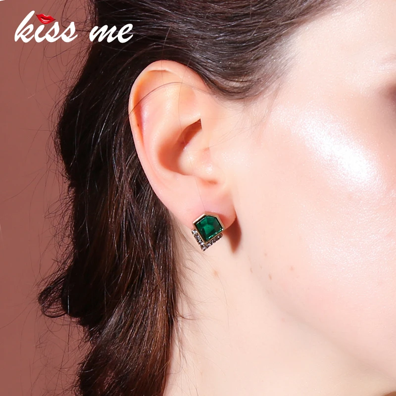 С надписью KISS ME (Поцелуй Ms Модные Классические искусственный изумруд