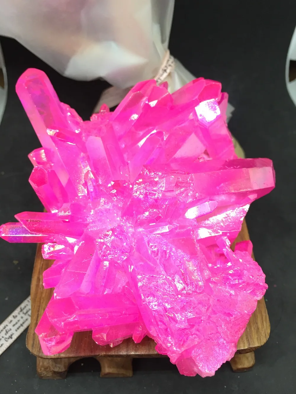 

PRETTY Aura Quartz Crystal Bismuth Titanium Silicon Clusters SPECIMEN Add the base