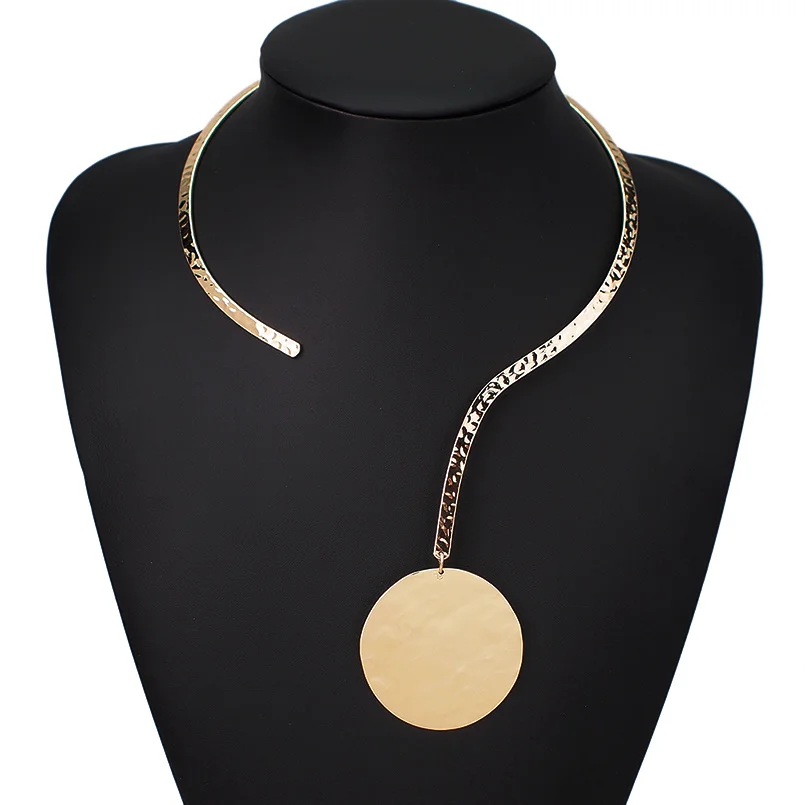 MANILAI тренд крученое металлическое ожерелье из сплава колье ожерелье Макси ювелирные изделия панк металлический чокер нагрудный воротник массивные ожерелья для женщин аксессуары - Окраска металла: Gold Necklaces