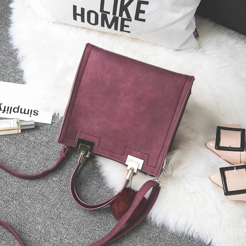 3648339759_845856198