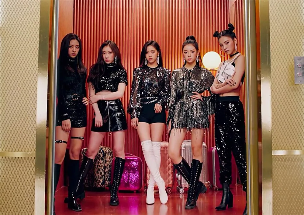 Постеры ITZY в стиле K POP корейские певицы бумага с белым покрытием печать четкое