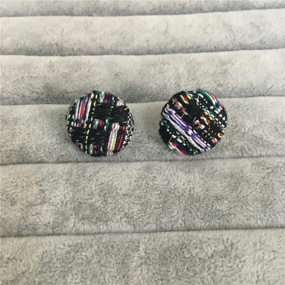 

Trendy checked cotton covered button stud earring for women