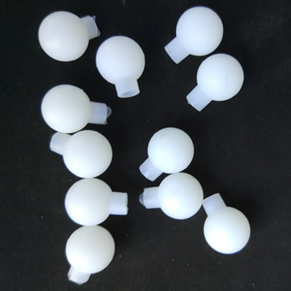 1.7cm white balls