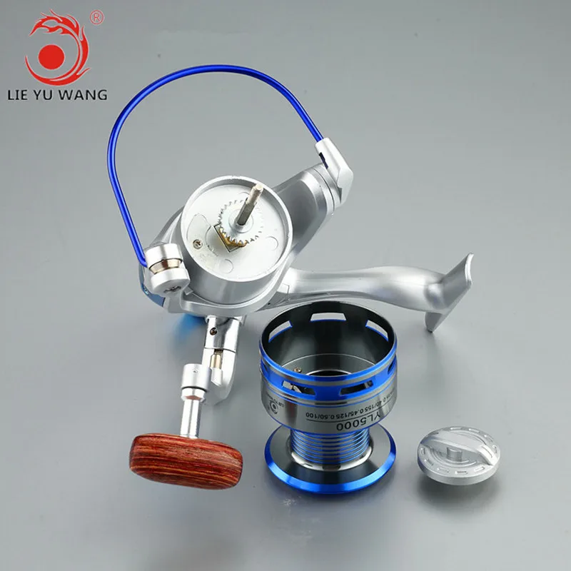 Fishing reel (8)