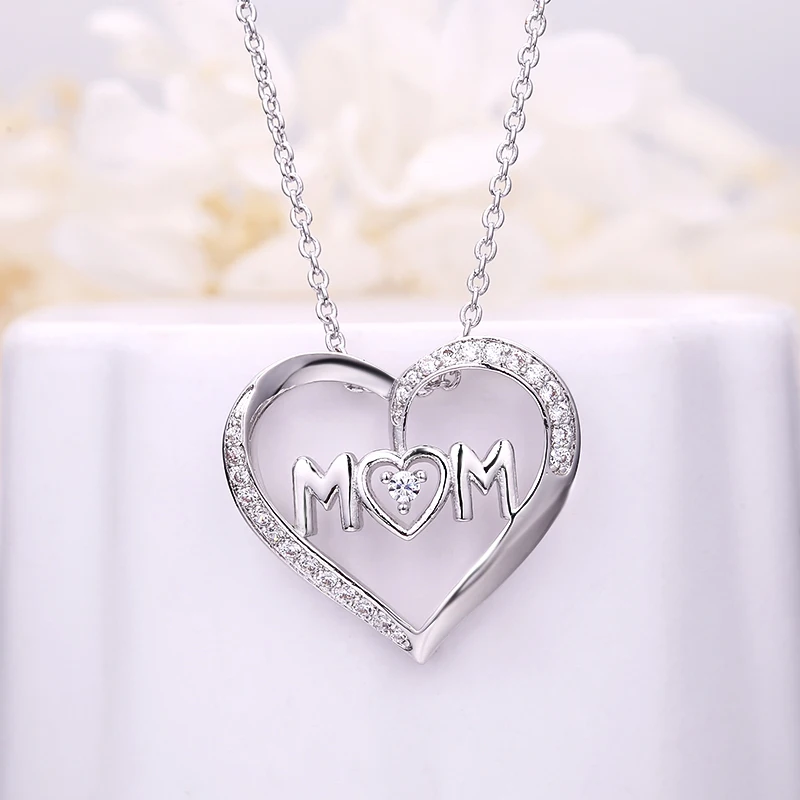Женское Ожерелье с кулоном Love with Heart подвеска на серебряной цепочке кубическим