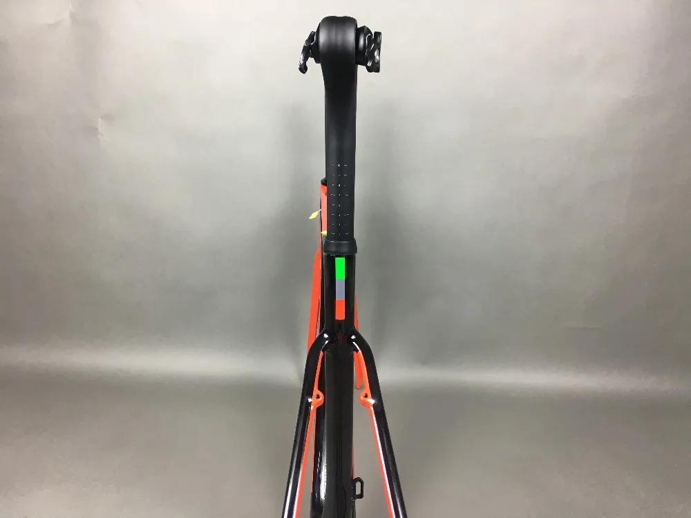 Top light blue 2018 TAIWAN FASTERWAY classic carbon road frameset UD weaves carbon bike frame:Frameset+Seatpost+Fork+Clamp+Headset 45