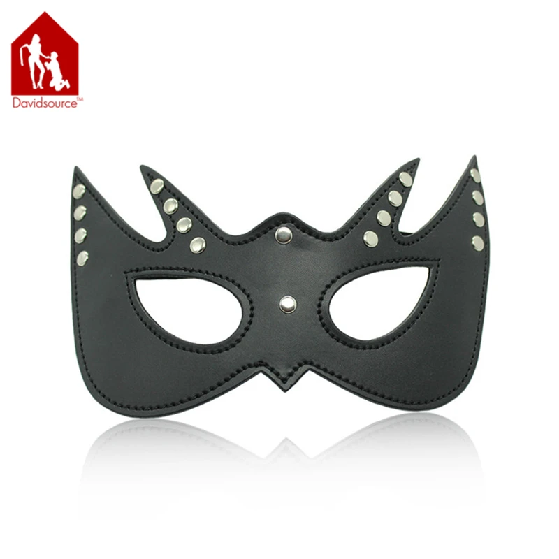 Davidsource Bat Shape Studed Leather Face Mask With Elastic Band