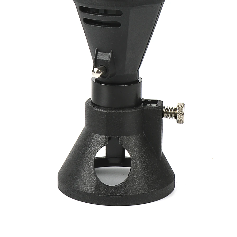 Locator horn
