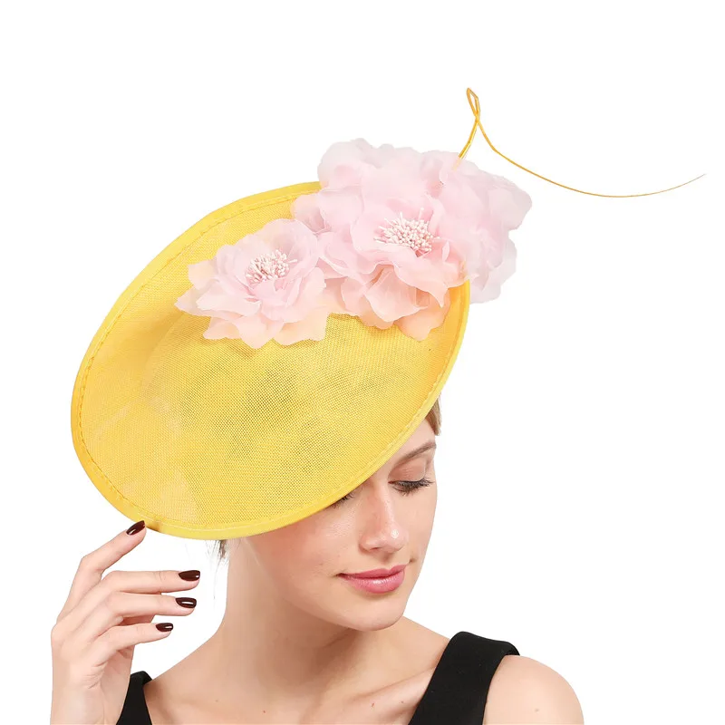 Богатые женские большие Дерби шляпа шляп для торжественного случая украшена очаровательными цветами головные уборы аксессуары женский головной убор повязка на голову, модная мягкая фетровая шляпа