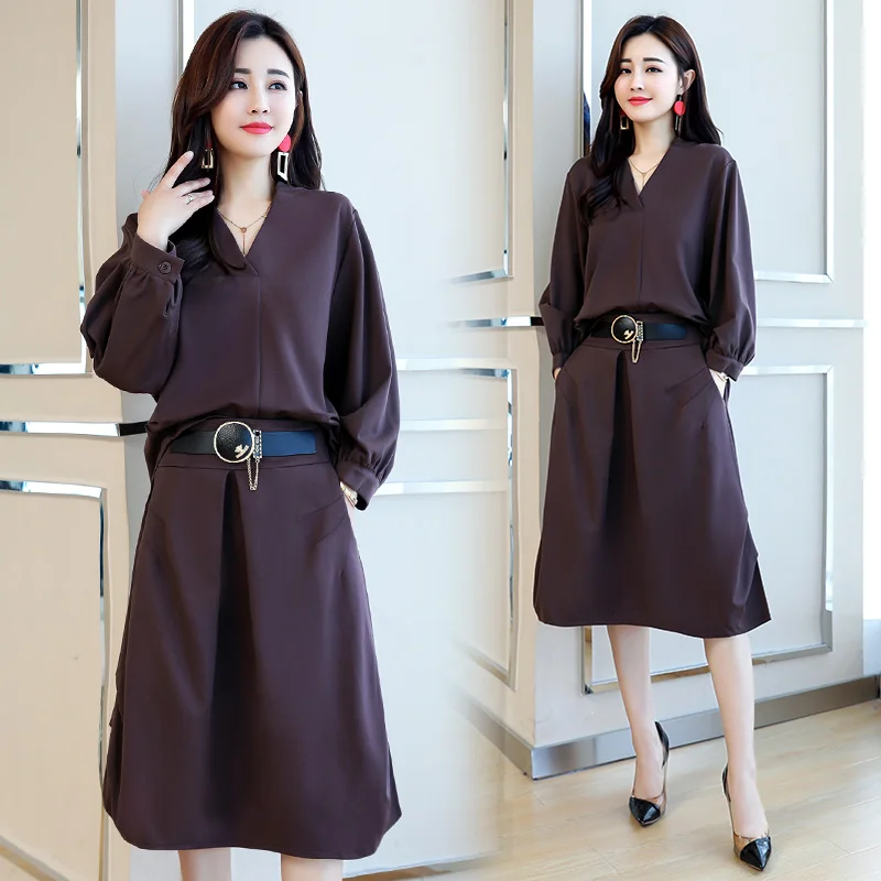 

Bat Sleeve Swallowtail Top and Mid Skirt Two Piece Set Women Irregular Suit Elegant V-neck Long Sleeve Set Female Roupas Costume
