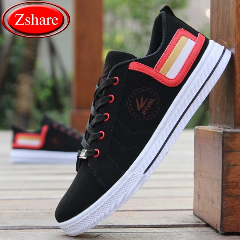 

2019 Spring Men Shoes Fashion Casual Students White Black Board Shoes Men Breathable Flat Canvas Shoes Sneakers zapatos hombre