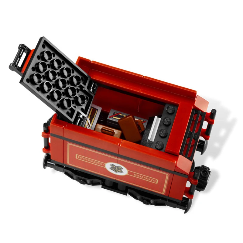 Lepin-16031-Funny-The-Hogwart-Express-Set-Toys-724Pcs-Movie-track-train-Building-Blocks-Bricks-Toys (1)