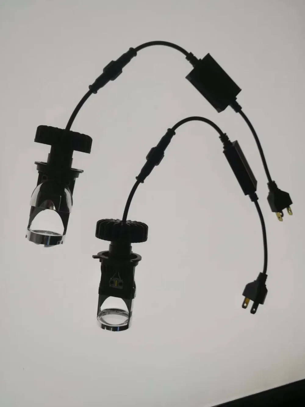 Sanvi h4 мини Hi ближнего света Автомобильный головной светильник 15 Вт 5000 К Bi светодиодный объектив проектора для такси микроавтобуса мотоцикла светодиодный светильник