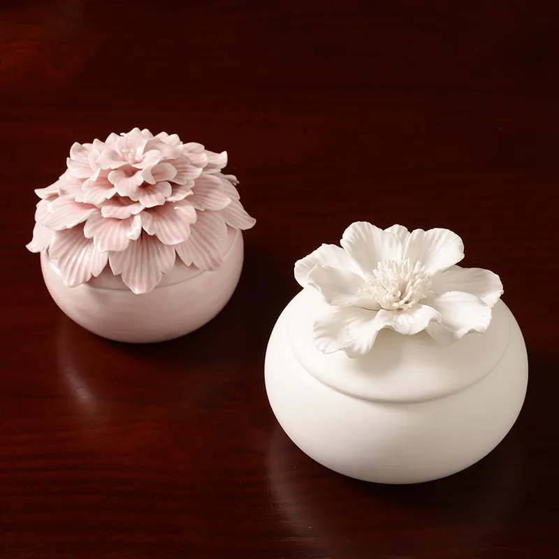 

Modern and simple Home Decorations Bedroom decorations Ornaments Decoration box Ceramic jewelry storage box