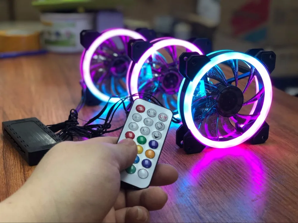 Aigo dr12 5 قطعة وحدة معالجة خارجية للحاسوب PC التبريد مروحة RGB ضبط LED 120 مللي متر الصامتة + IR عن بعد جديد الكمبيوتر مسند تبريد للاب توب مدمج به مكبر ص...