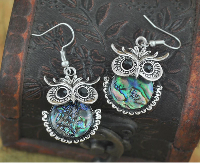 Vintage-Owl-Pendant-Earrings_08