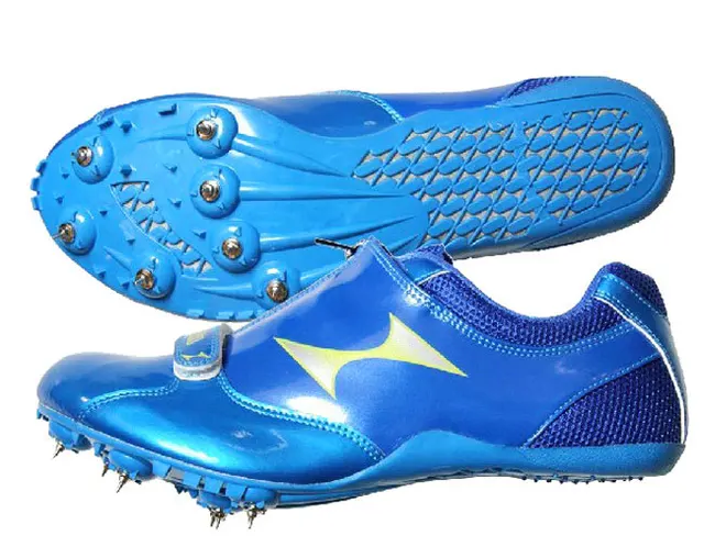 lightest track spikes