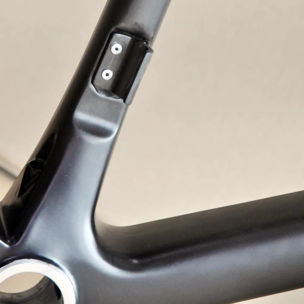 Clearance Super Light Full Carbon Fiber T1000 Carbon Road Frame Bike Frameset UD Matte BSA/BB30 Cycling Bicycle Parts FM066-SL 3 Clearance Super Light Full Carbon Fiber T1000 Carbon Road Frame Bike Frameset UD Matte BSA/BB30 Cycling Bicycle Parts FM066-SL 3