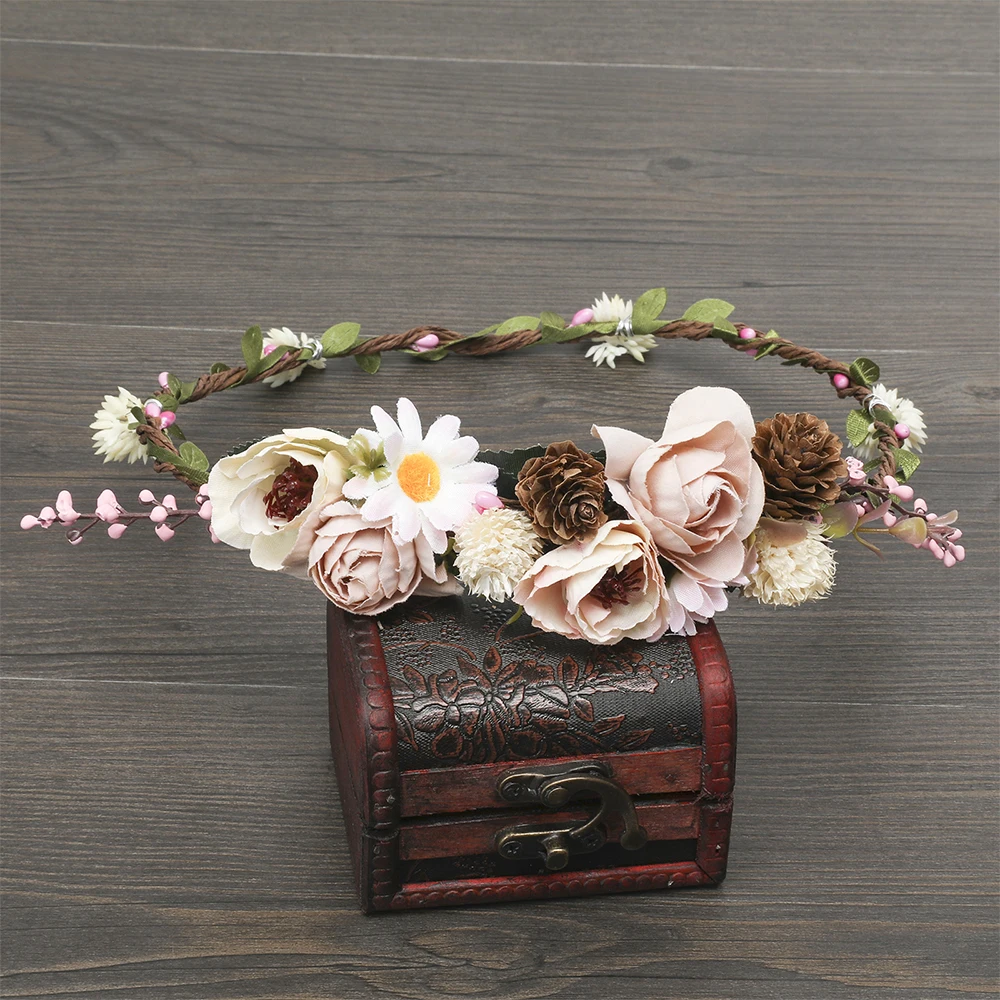 MOLANS Simulation Rattan Pinecone Flower Accessories Women Vintage Flower Crown Boho Outdoor Fashion Photoshoot Headpiece