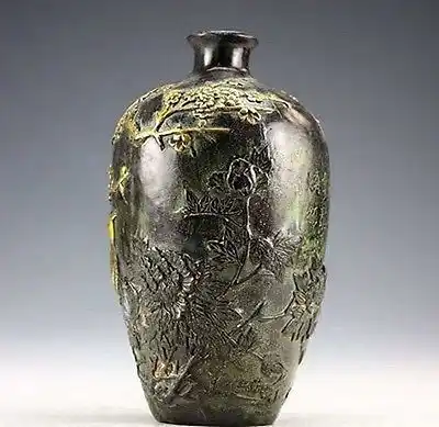 Chinese Vintage Collection Bronze Statues Gold Plating Flower Bird
