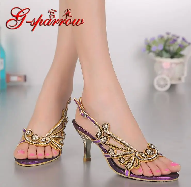 

2017 Women Leisure Fine with Sandals Top quality Rhinestone Sandals Sexy Patch Slides Causal/Dating Women Flip-flops Women Shoes