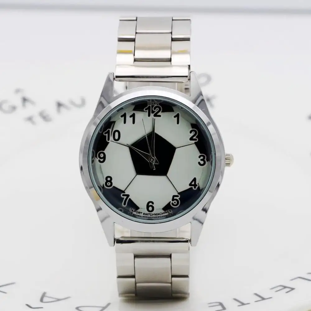 

2019 new Cute Cartoon Football style women Watches Kids Student Girls boys Quartz Metal steel ladies Wrist Watch