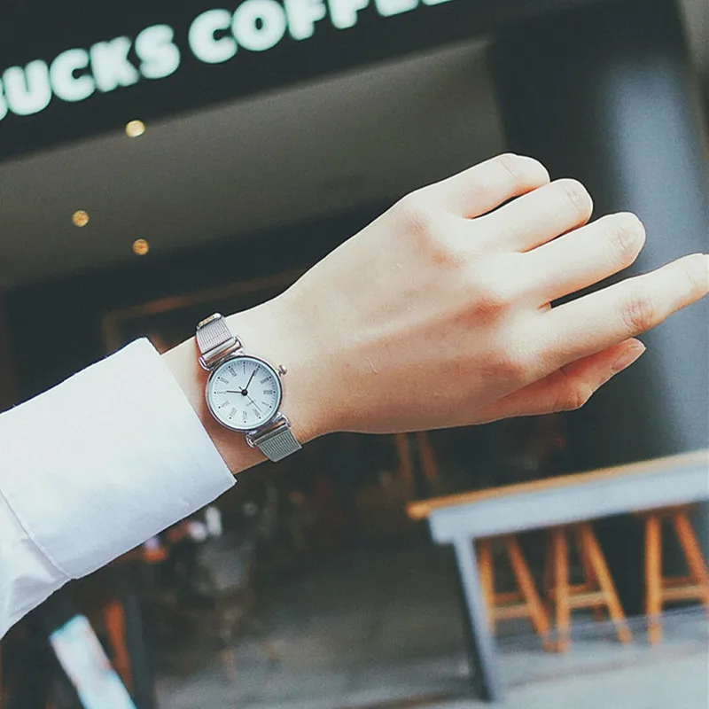 Reloj de pulsera sencillo de diseño de plata para mujer, correa de malla de acero inoxidable, informal, a la moda, envío directo