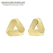 Neoglory Мода S925 посеребренные игольчатые треугольные два цвета рисунок серьги гвоздики для женщин новые ювелирные изделия подарок