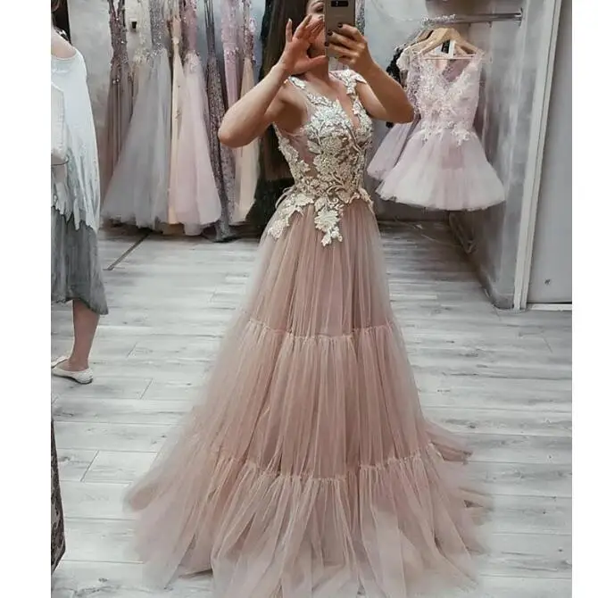 V_Neck_Tulle_Lace_Appliques_Long_Beautiful_Fairy_Prom_Dresses_party_queen_dress_1b86778f-0636-4220-98ba-f44d5bd76a76_1024x1024