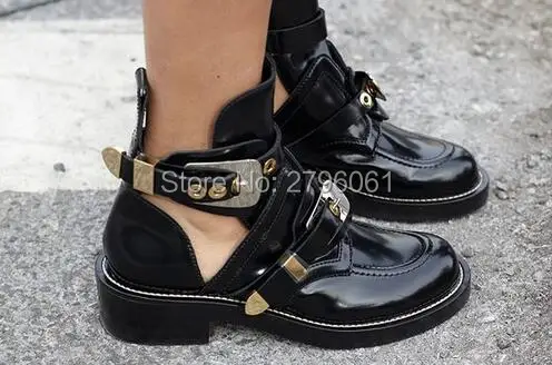 Грубая обувь женская. Открытые ботинки женские. Asos обувь женская ботинки. Ботинки баленсиага женские. Ботинки zara кожа.