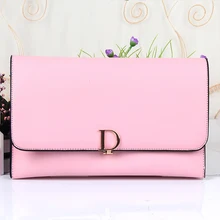 2017 New Wave of Women’s Professional Career D Word Fashion Fresh Buckle Ladies PU Shoulder Messenger Kits Bags