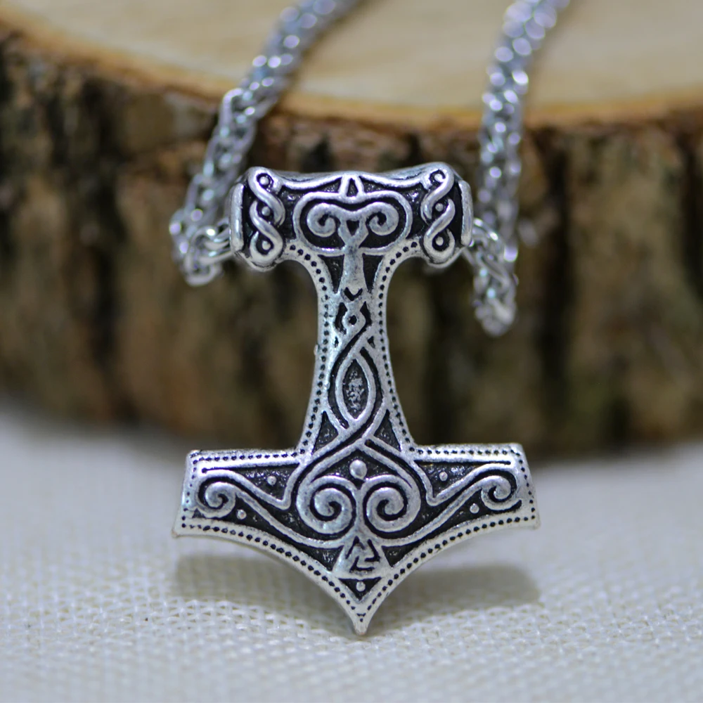 

1pcs Ancient Viking hammer Necklace Totem talisman Pendant Necklace