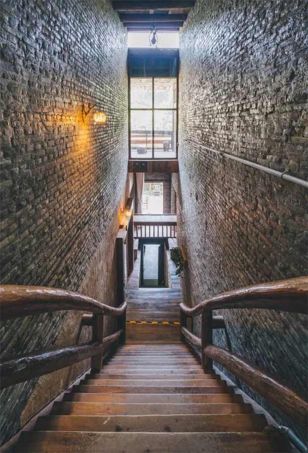 

Laeacco Retro Wooden Stairs Brick Wall Interior Photography Backgrounds Vinyl Custom Photographic Backdrops For Photo Studio