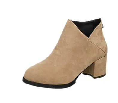 

2018 new high heels wild pointed shoes Martin boots thick with.
