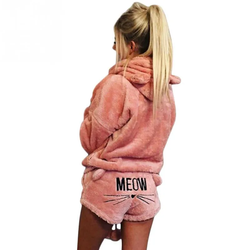 Embroidered sleepwear6