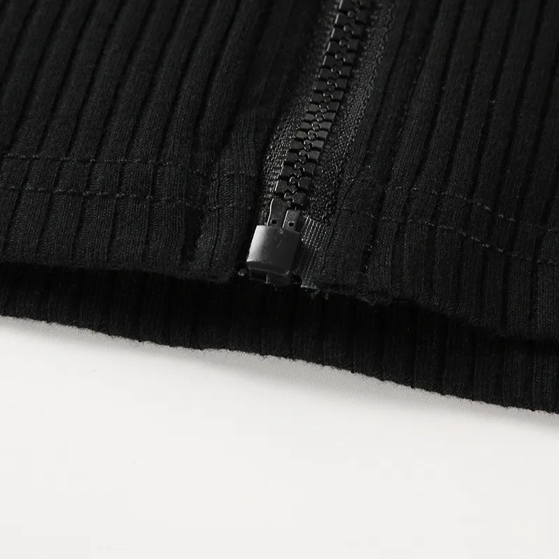 9168999495_1045645777