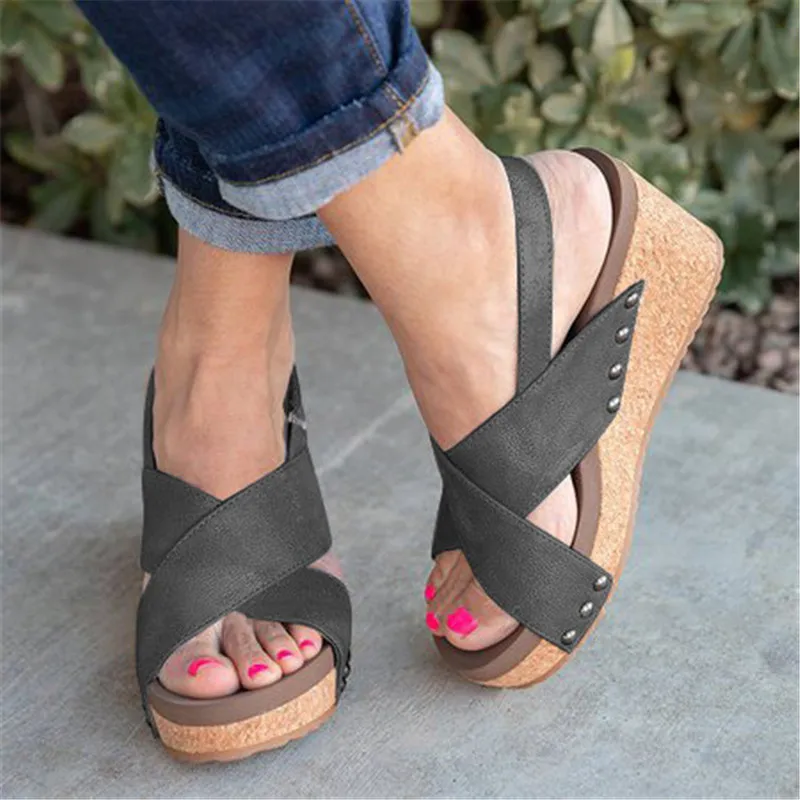 

2019 Summer New Wedge Sandals Female High Heel Fish Mouth Sandals Thick Bottom Large Size Women'S Shoes Fashion Sandals