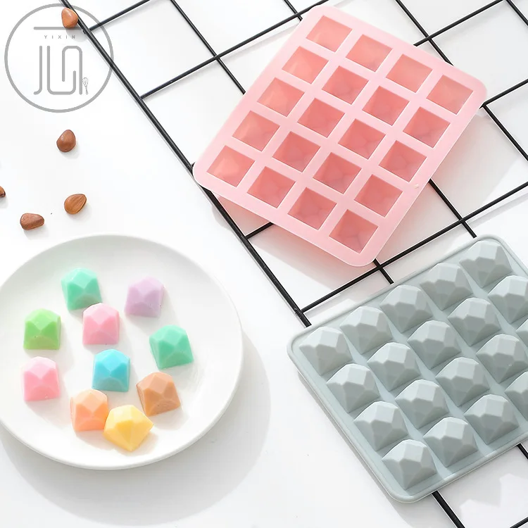 

20 Grids Silicone Diamond Ice Cube Mold Ice Cube Tray AT39