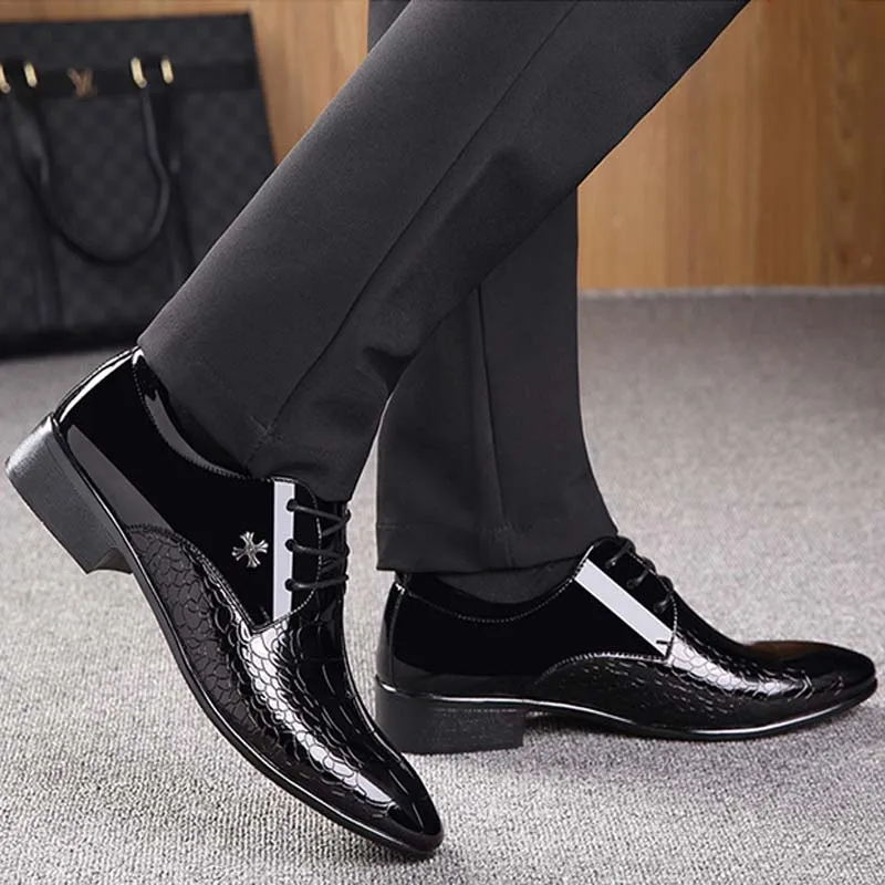 Мужские модельные туфли мужские свадебные туфли оксфорды из кожи с лицевым покрытием под змеиную кожу офисный костюм на шнуровке мужская повседневная обувь Роскошные итальянские 320