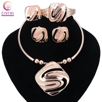 

Fashion Exquisite Dubai Jewelry Set Luxury Gold Color Big Nigerian Wedding African Beads Costume Design Necklace Jewelry Set