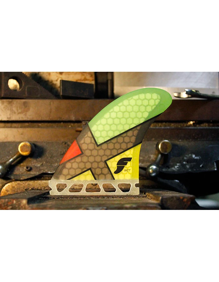 

Future Fins WCT (Medium) Tri fin set - Rasta