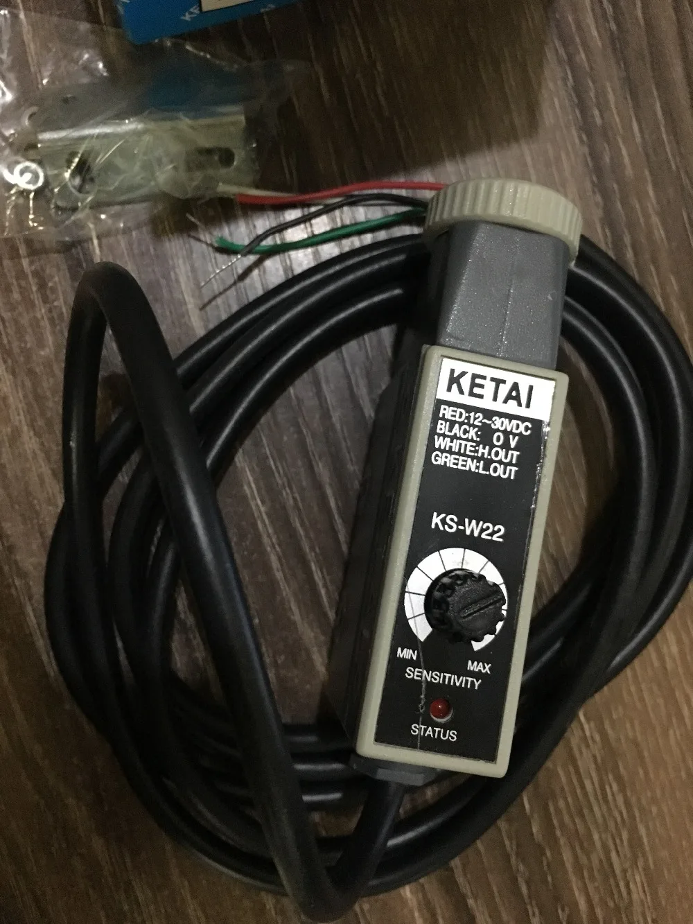 Фотоэлектрические цветные датчики KS W22 KETAI цветной фотоэлектрический