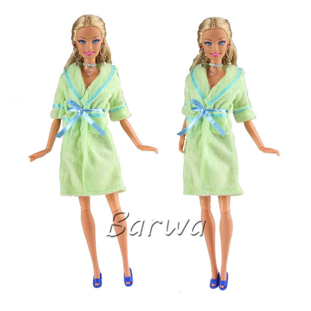 

Clothes Set One Pcs Doll Bathrobe Bathroom Suits Winter Wear Sleeping Outfit For Barbie Doll Accessories Girls' Favorite Gift