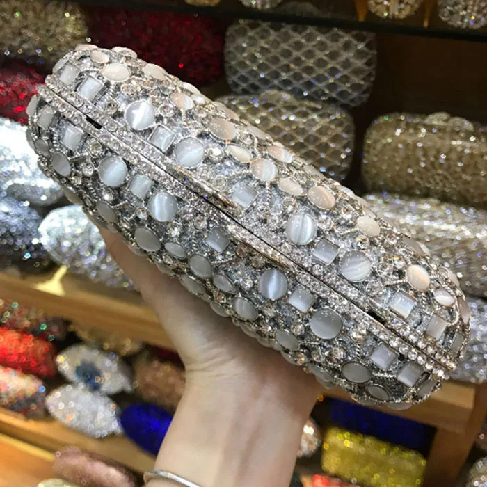 Женская вечерняя ажурная сумка с золотыми кристаллами Свадебный торжественный