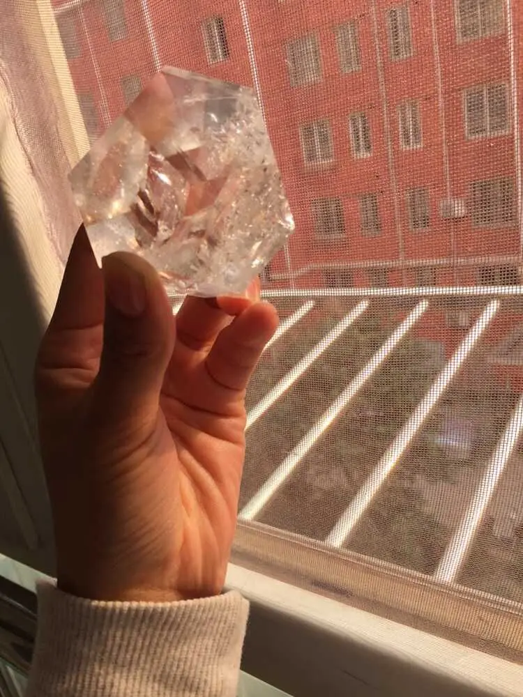 Новые поступления Натуральный прозрачный кварцовый кристаллический dodecahedron в