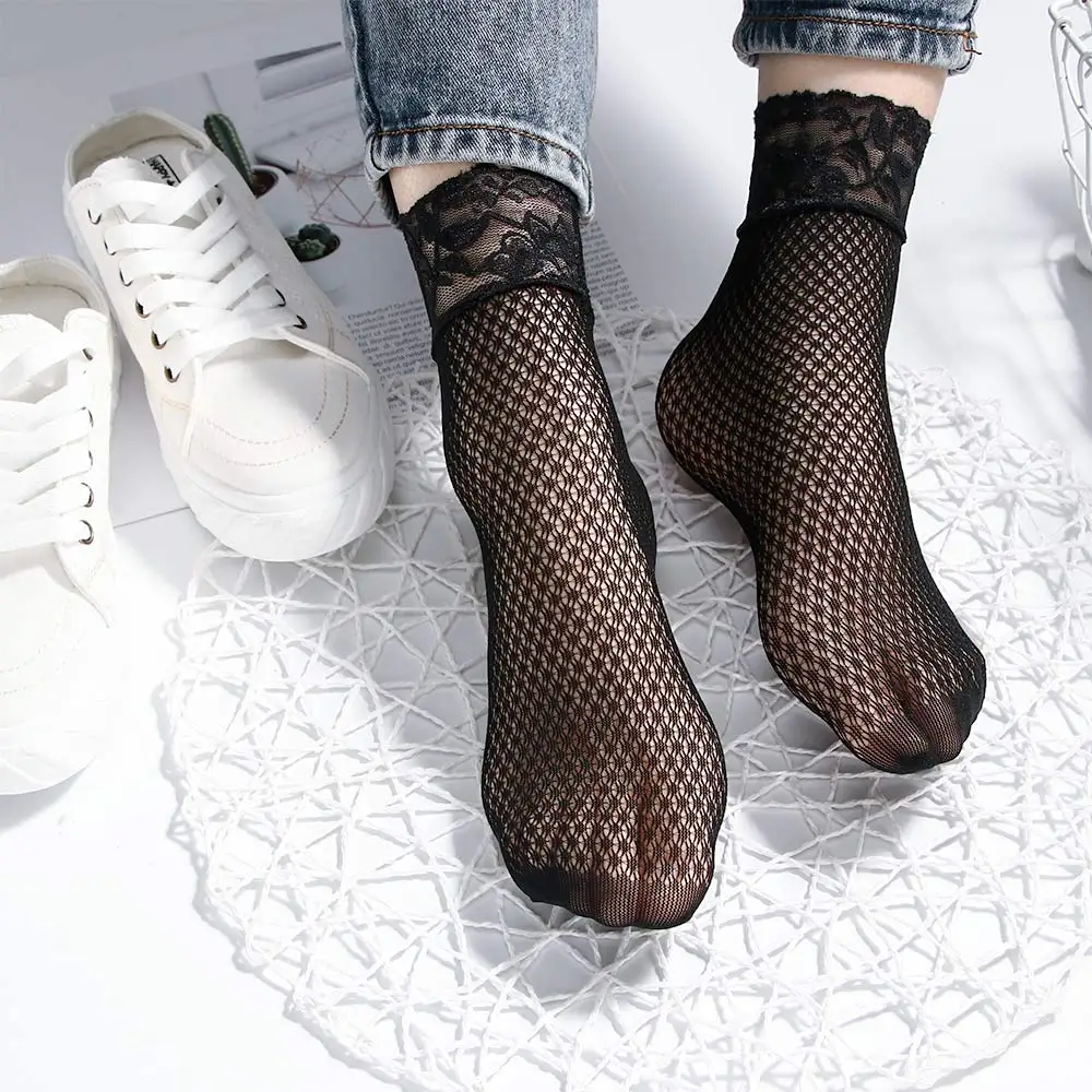 

3Color Black Lace Sock Women Fish Net Socks Short Popular Fashion Art Nylon Socks Mesh Thin Fishnet Socks for Women Summer
