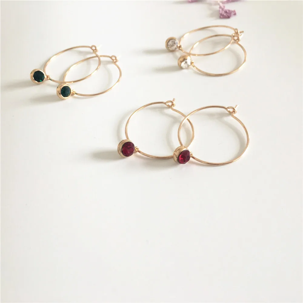 

LOVELY GOLD COLOR PLATING SMALL RED GREEN CLEAR STONE CHARM HOOP EARRINGS FOR WOMEN